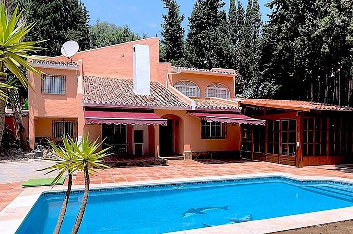Image No.1-4 Bed House for sale