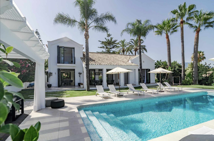 Image No.1-4 Bed Villa for sale
