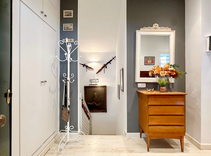 Image No.27-5 Bed House for sale