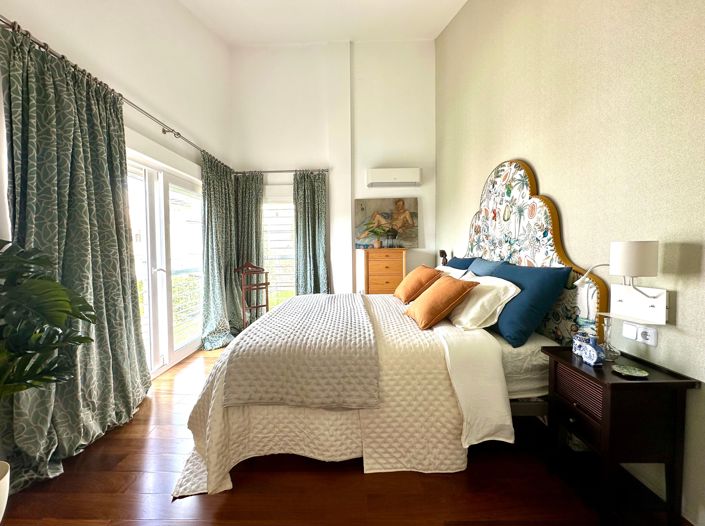 Image No.9-5 Bed House for sale