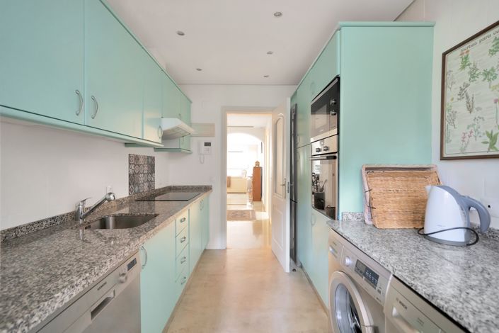 Image No.15-3 Bed Apartment for sale