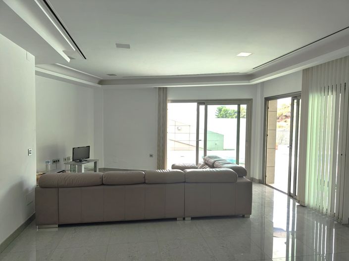 Image No.10-Villa de 5 chambres à vendre à Benalmadena