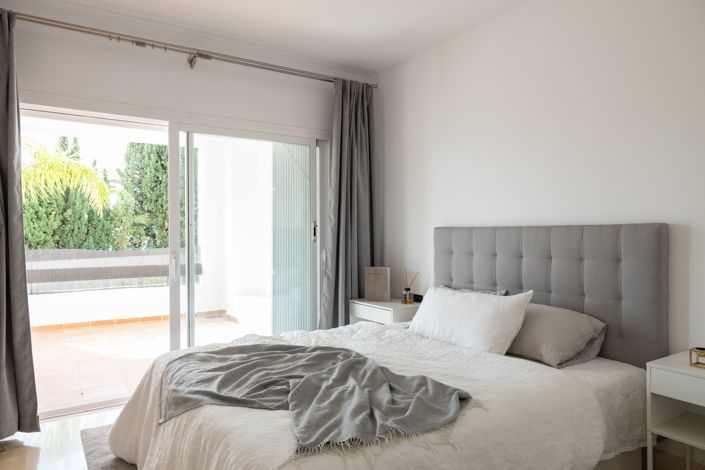 Image No.11-2 Bed Apartment for sale