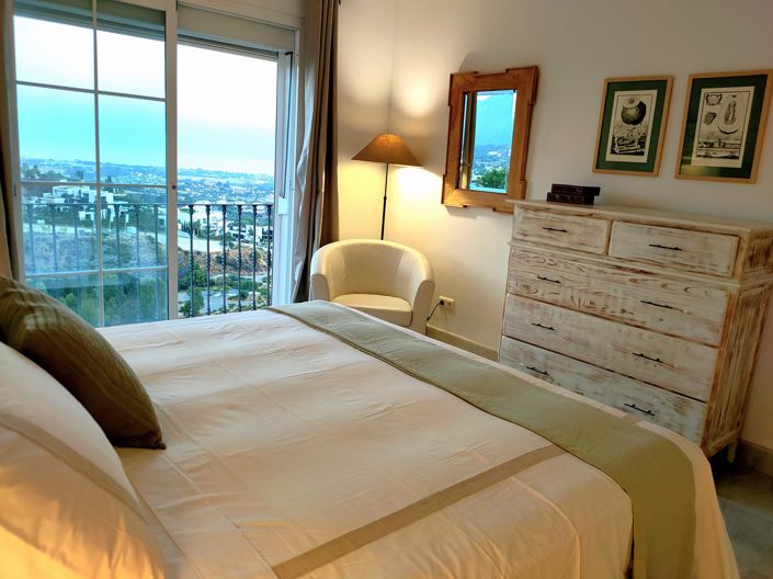 Image No.19-2 Bed Apartment for sale