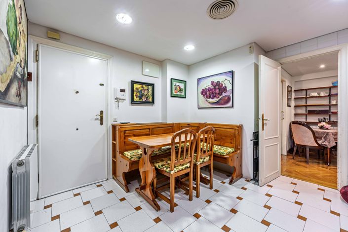 Image No.14-3 Bed Apartment for sale