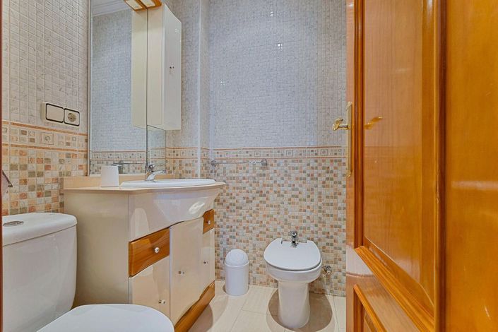 Image No.16-2 Bed Apartment for sale