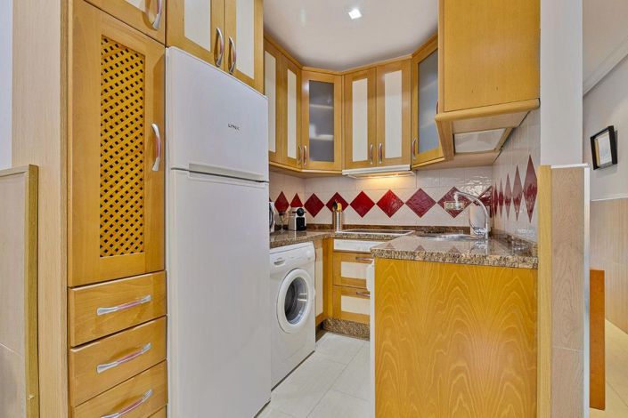 Image No.19-2 Bed Apartment for sale