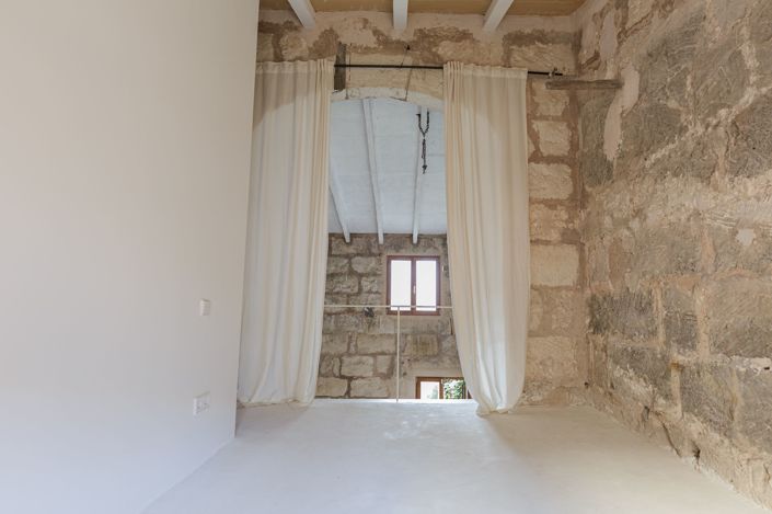 Image No.28-4 Bed Townhouse for sale