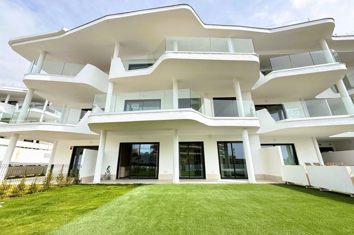 Image No.3-Appartement de 2 chambres à vendre à Fuengirola