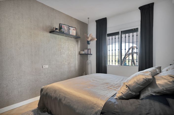 Image No.13-7 Bed Villa for sale