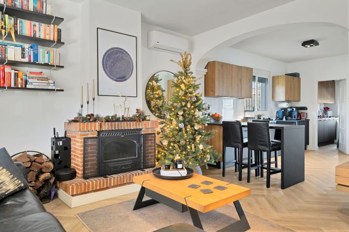 Image No.4-7 Bed Villa for sale