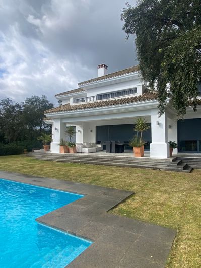 Image No.1-5 Bed House for sale