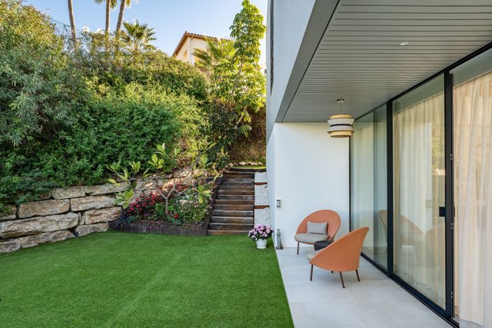 Image No.16-6 Bed Villa for sale