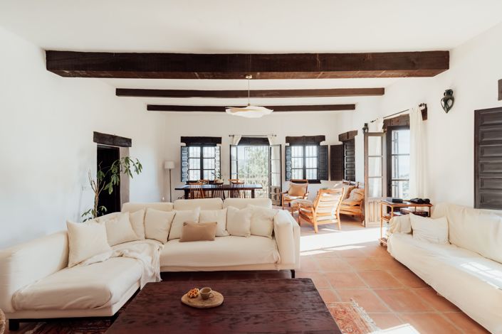 Image No.4-2 Bed House for sale