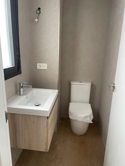 Image No.17-2 Bed House for sale