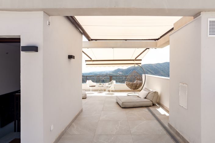 Image No.9-3 Bed House for sale