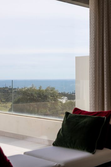 Image No.23-3 Bed Apartment for sale