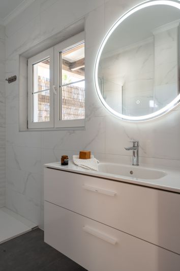 Image No.16-5 Bed Villa for sale