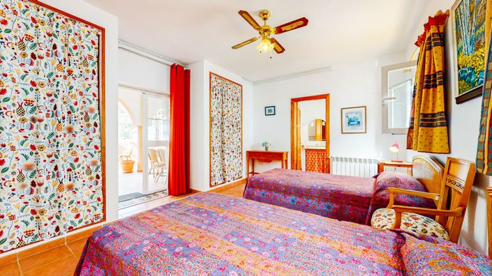 Image No.21-Maison de ville de 6 chambres à vendre à Tolox