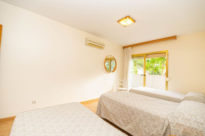 Image No.16-2 Bed Apartment for sale