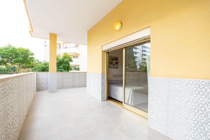 Image No.23-2 Bed Apartment for sale