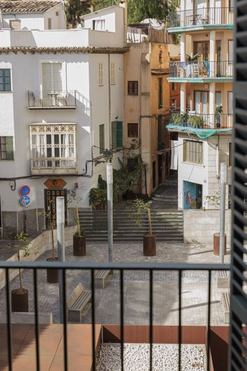 Image No.21-3 Bed House for sale