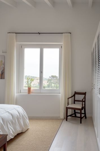 Image No.22-4 Bed House for sale