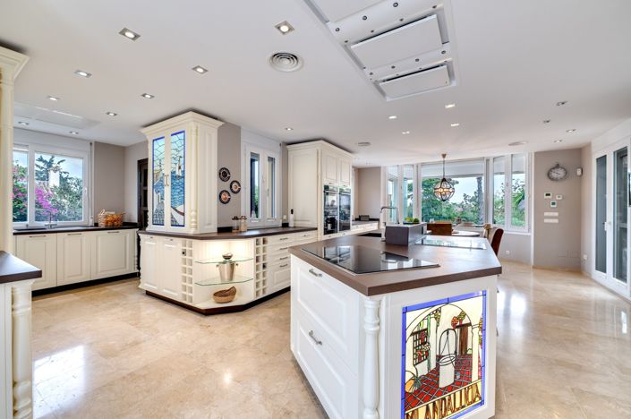 Image No.9-5 Bed Villa for sale