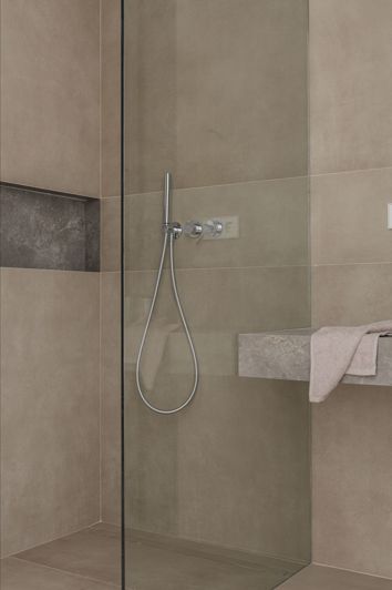 Image No.18-3 Bed Apartment for sale