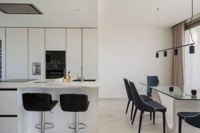 spcrm2592-0ebwai8a9h664pdk