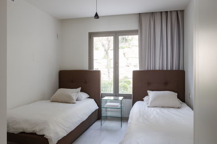 Image No.24-2 Bed Apartment for sale