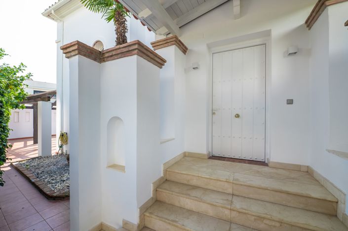 Image No.21-4 Bed Villa for sale