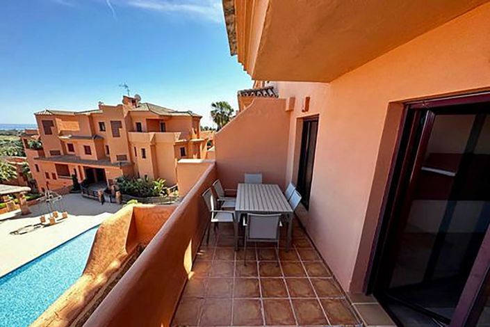 Image No.2-Appartement de 2 chambres à vendre à Benahavis