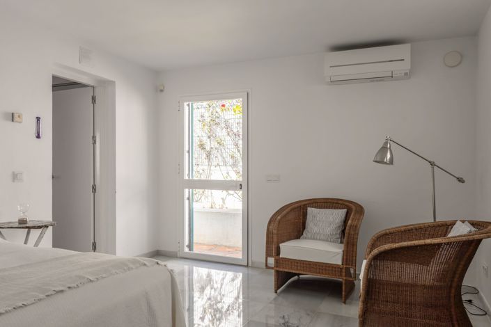 Image No.26-Villa de 4 chambres à vendre à Estepona