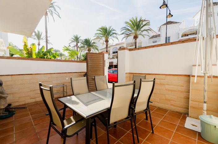 Image No.1-3 Bed Townhouse for sale
