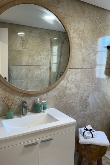 Image No.24-1 Bed Apartment for sale