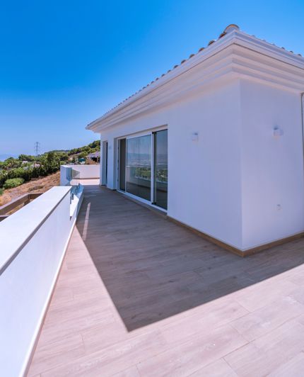 Image No.2-Villa de 4 chambres à vendre à Alhaurín de la Torre