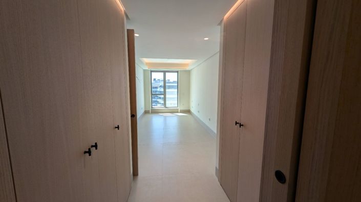 Image No.11-3 Bed Apartment for sale