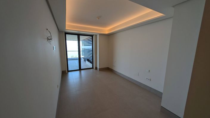 Image No.19-3 Bed Apartment for sale