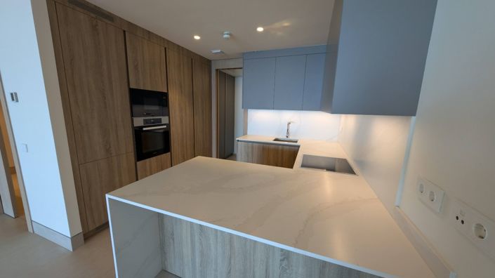 Image No.10-3 Bed Apartment for sale