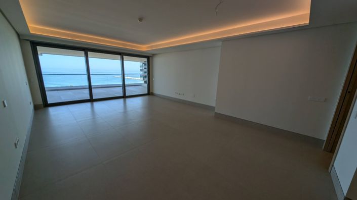 Image No.21-3 Bed Apartment for sale