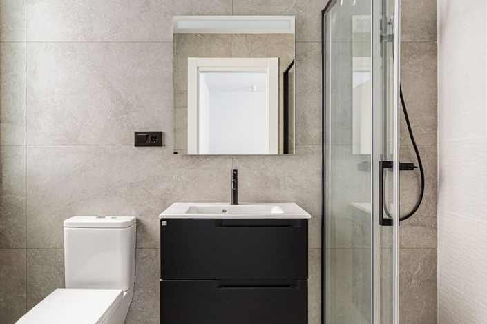 Image No.15-3 Bed Apartment for sale