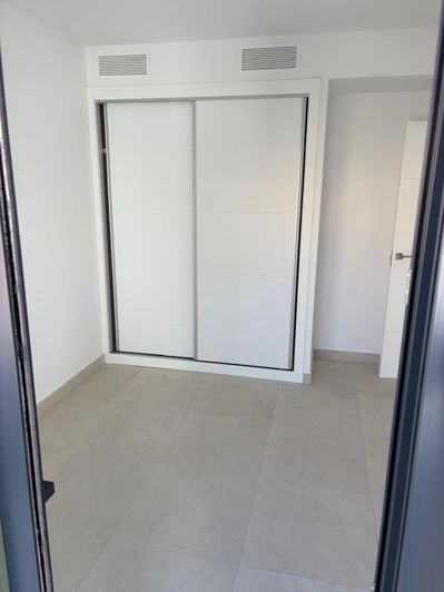 Image No.18-3 Bed Townhouse for sale