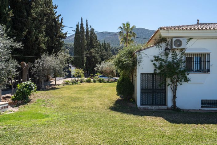 Image No.25-7 Bed Villa for sale