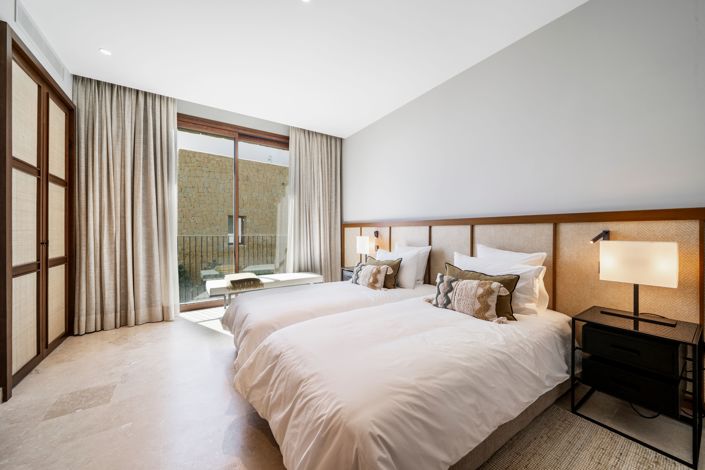 Image No.16-3 Bed Apartment for sale