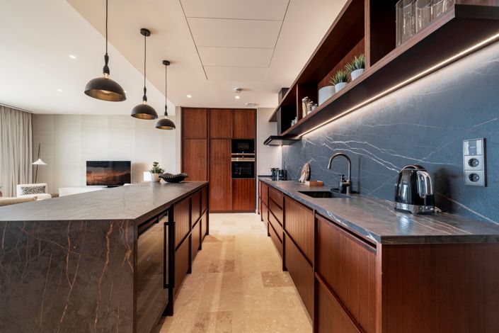 Image No.8-3 Bed Apartment for sale