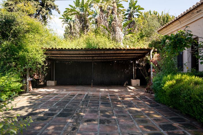 Image No.21-5 Bed House for sale