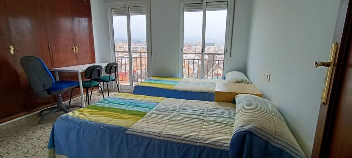 Image No.25-4 Bed Apartment for sale