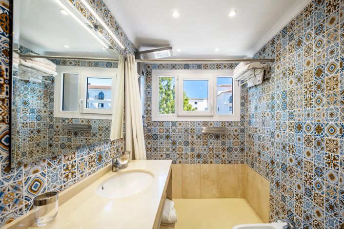 Image No.1-Appartement de 2 chambres à vendre à Marbella