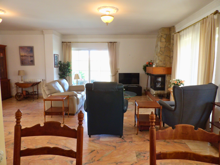 Image No.9-3 Bed Villa for sale